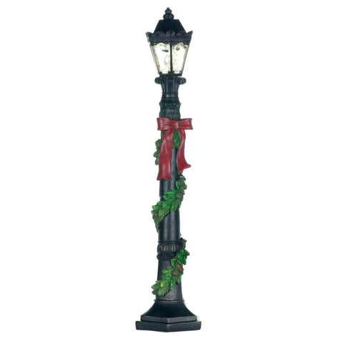 19" Lamp Post Figurine