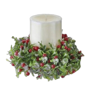 6" Boxwood And Berry Pillar Candle Ring